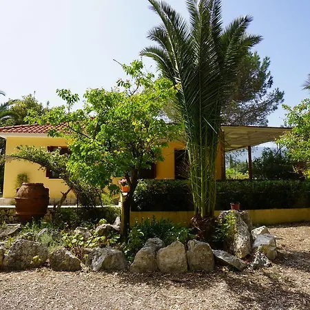 Villa Annoula *